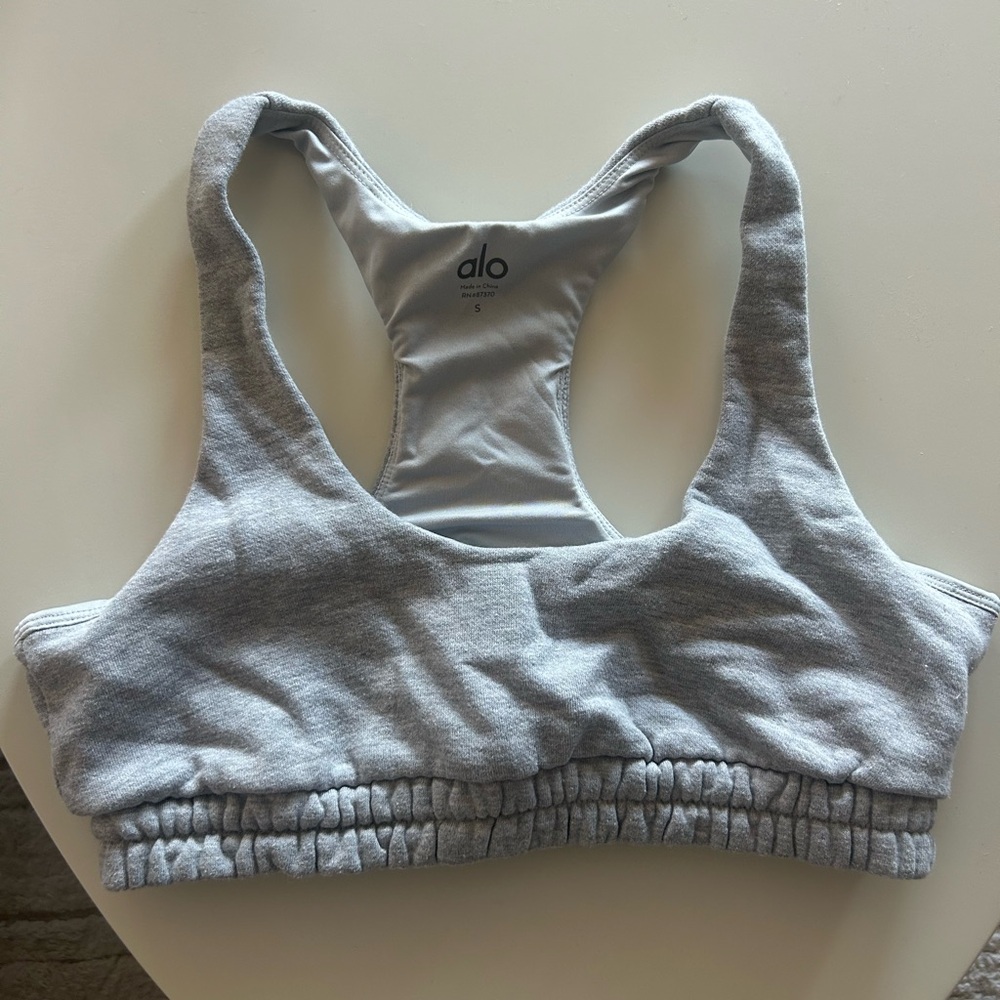 ALO Yoga Light Gray Sports Bra